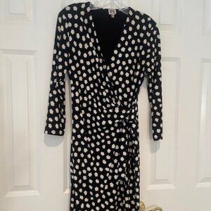 Anne Klein Faux Wrap ¾ Sleeve Black & White Geometric Print Dress – MEDIUM